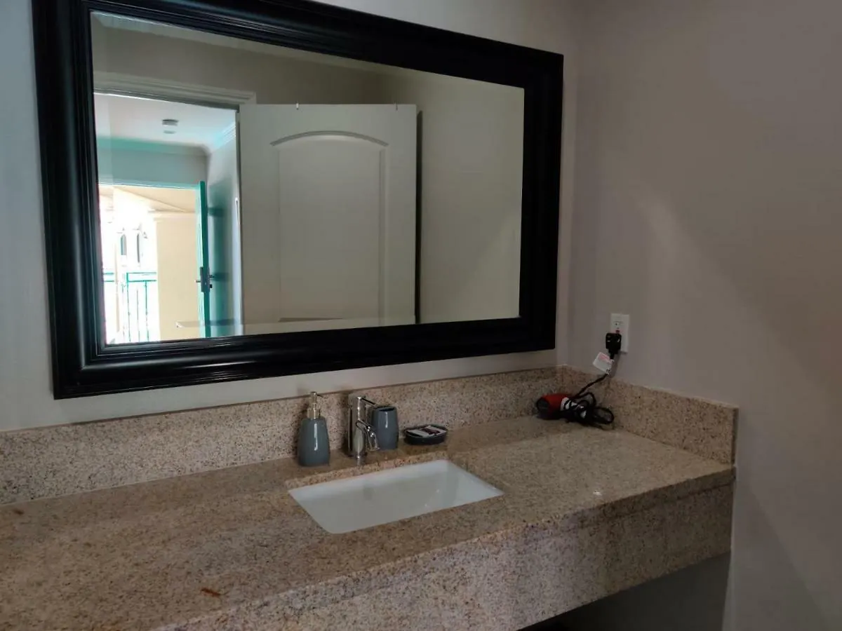 Lyfe Inn & Suites By Aga - Lax Airport Inglewood